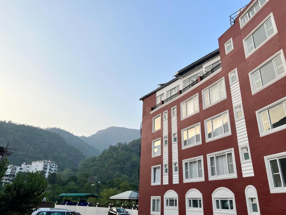 Hotel Terrakotta Rišikéš Exteriér fotografie